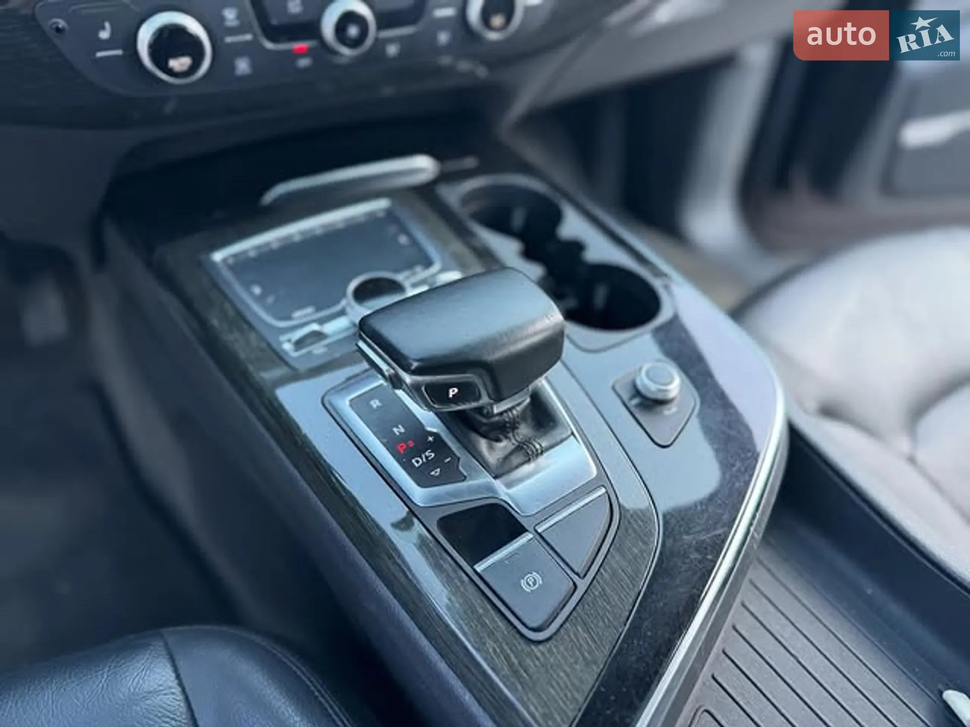 2016 Audi Q7 - мініатюра 9