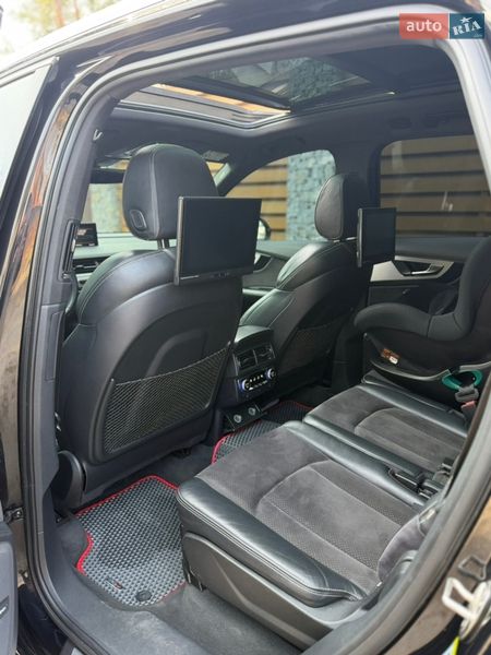 Позашляховик / Кросовер Audi Q7 2017 в Києві фото 14 Позашляховик / Кросовер Audi Q7 2017 в Києві