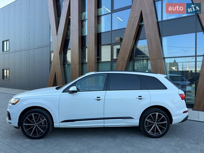 Внедорожник / Кроссовер Audi Q7 2020 в Луцке