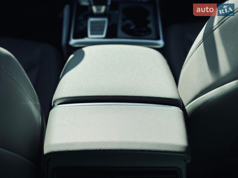 Внедорожник / Кроссовер Audi Q7 2020 в Кременчуге фото 15 Внедорожник / Кроссовер Audi Q7 2020 в Кременчуге