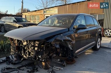Внедорожник / Кроссовер Audi Q7 2020 в Лубнах