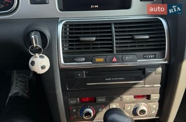 Внедорожник / Кроссовер Audi Q7 2011 в Ладыжине