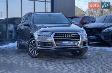 Внедорожник / Кроссовер Audi Q7 2018 в Нововолынске