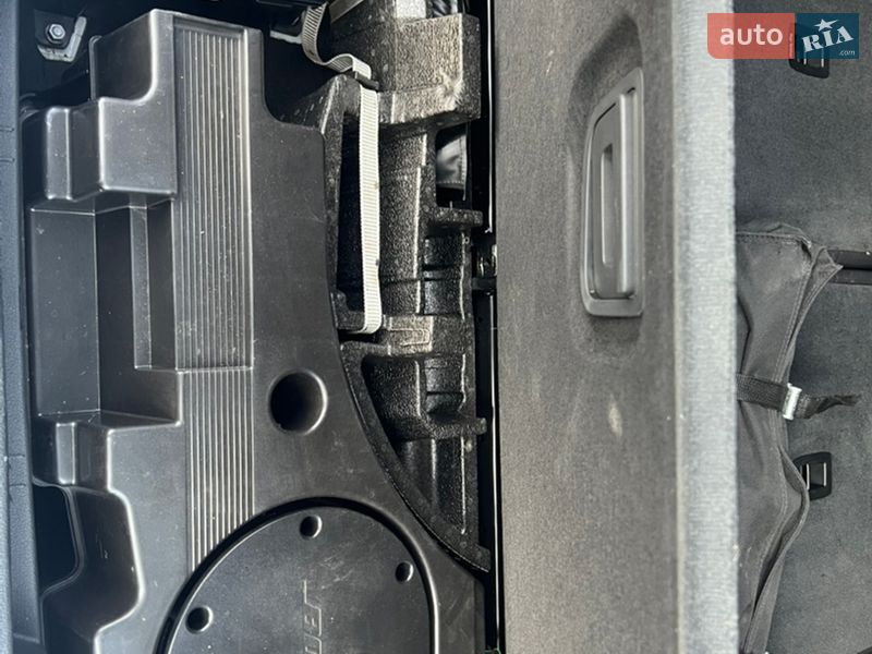 Внедорожник / Кроссовер Audi Q7 2016 в Хусте