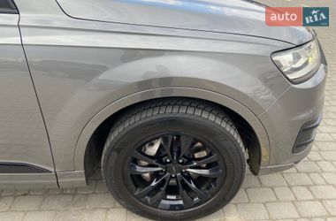 Внедорожник / Кроссовер Audi Q7 2016 в Черновцах