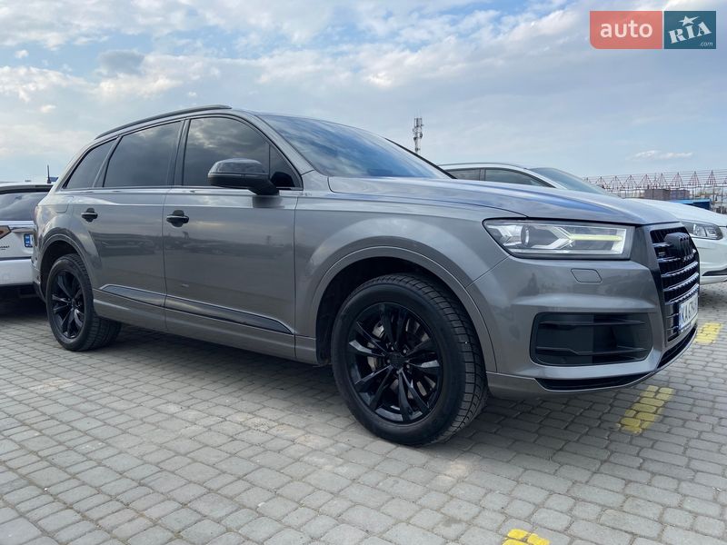 Внедорожник / Кроссовер Audi Q7 2016 в Черновцах