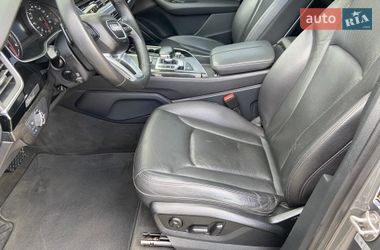 Внедорожник / Кроссовер Audi Q7 2016 в Черновцах