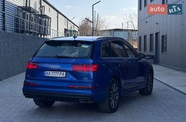 Внедорожник / Кроссовер Audi Q7 2016 в Луцке