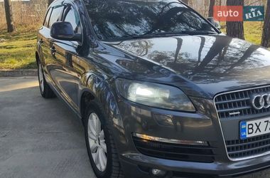 Внедорожник / Кроссовер Audi Q7 2006 в Нетешине