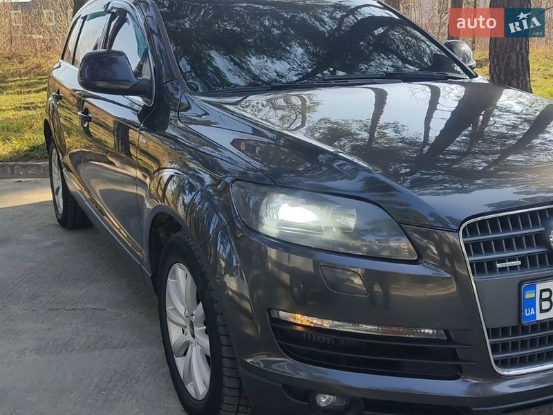 Внедорожник / Кроссовер Audi Q7 2006 в Нетешине