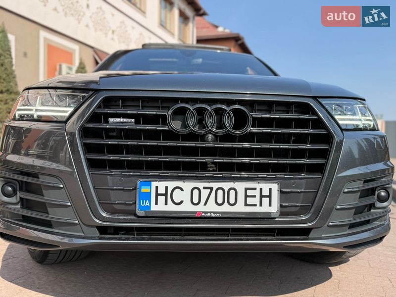 Внедорожник / Кроссовер Audi Q7 2016 в Стрые