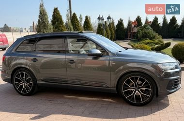 Внедорожник / Кроссовер Audi Q7 2016 в Стрые