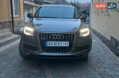 Позашляховик / Кросовер Audi Q7 2015 в Ужгороді