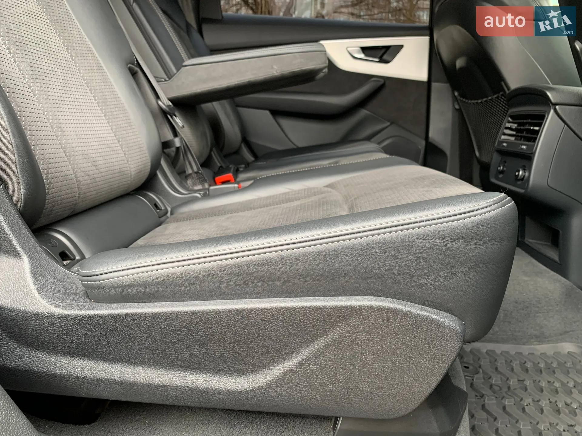 2020 Audi Q7 - мініатюра 47