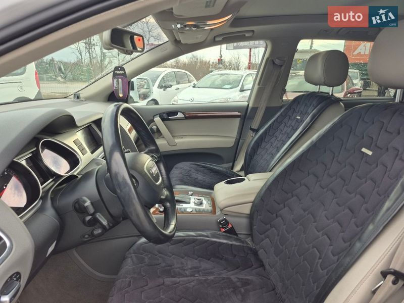 Позашляховик / Кросовер Audi Q7 2014 в Кропивницькому