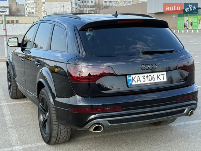 Позашляховик / Кросовер Audi Q7 2014 в Києві