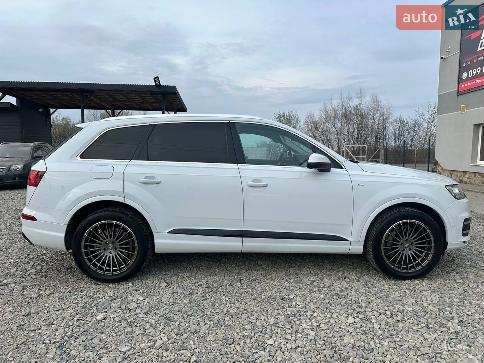 2017 Audi Q7 - мініатюра 9
