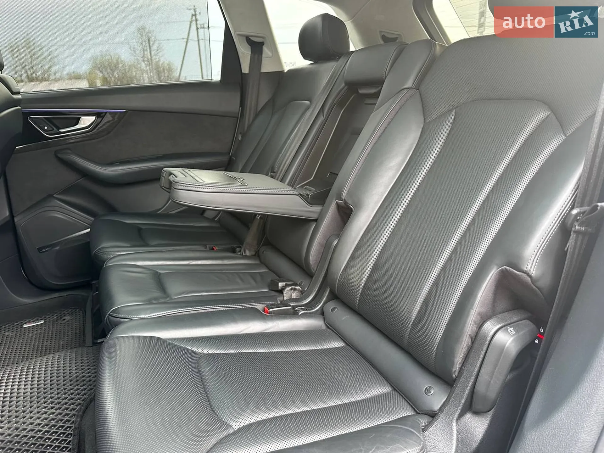 2017 Audi Q7 - мініатюра 18