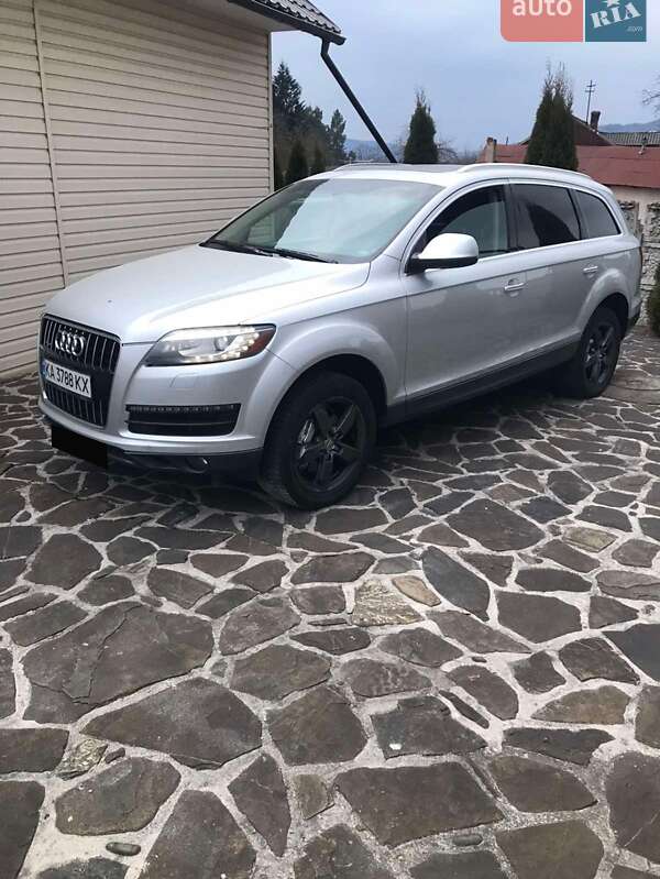 Audi Q7 2012