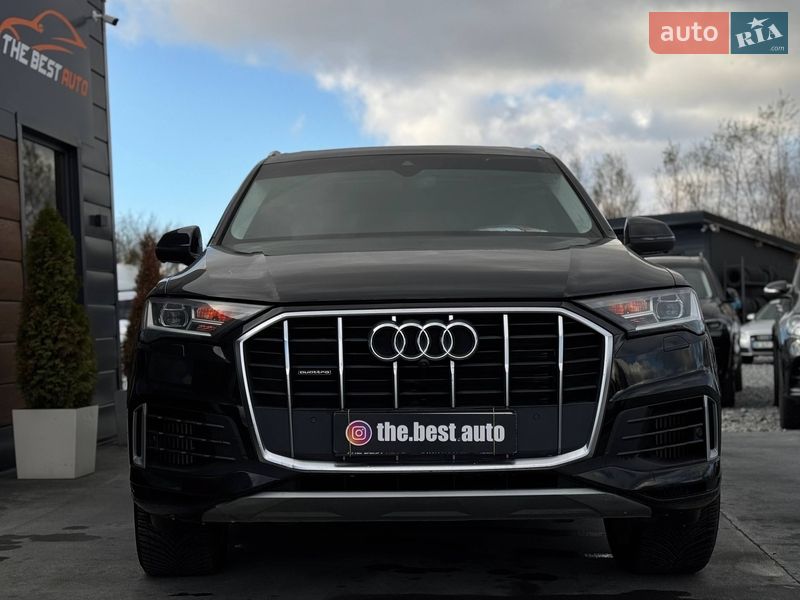 Позашляховик / Кросовер Audi Q7 2019 в Рівному