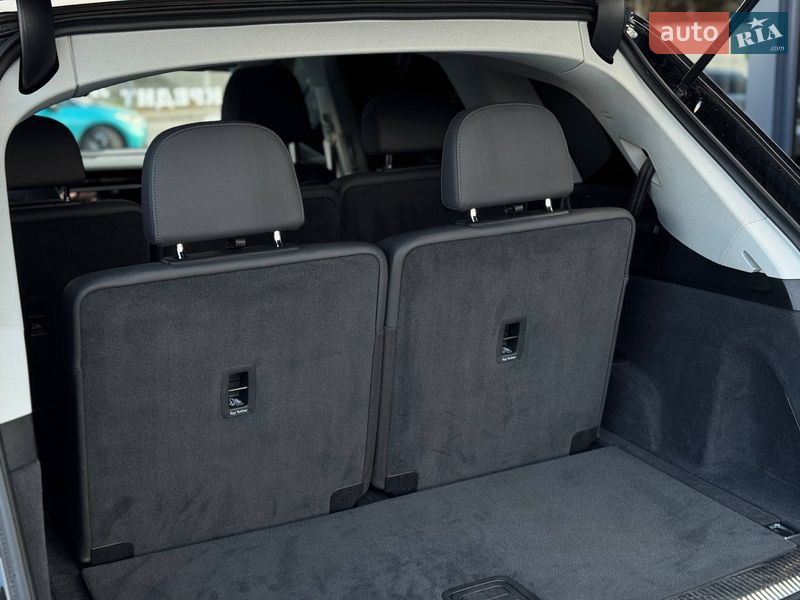 Позашляховик / Кросовер Audi Q7 2019 в Рівному