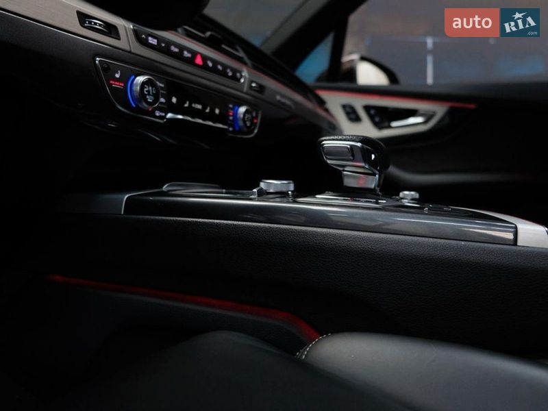 Внедорожник / Кроссовер Audi Q7 2018 в Вараше фото 17 Внедорожник / Кроссовер Audi Q7 2018 в Вараше