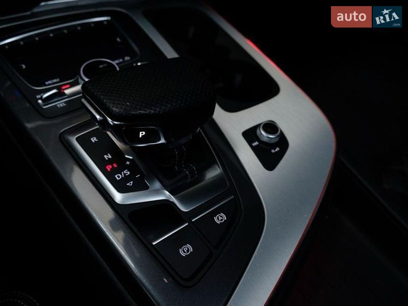 Внедорожник / Кроссовер Audi Q7 2018 в Вараше фото 21 Внедорожник / Кроссовер Audi Q7 2018 в Вараше