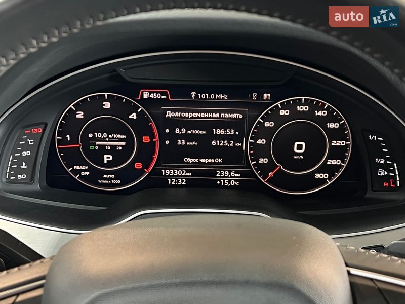 Позашляховик / Кросовер Audi Q7 2015 в Одесі