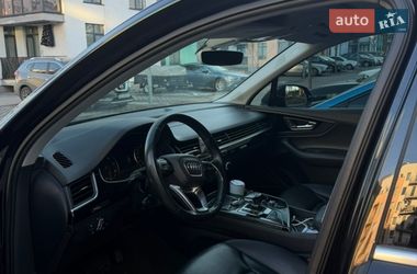 Позашляховик / Кросовер Audi Q7 2015 в Києві
