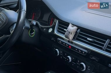Позашляховик / Кросовер Audi Q7 2015 в Києві