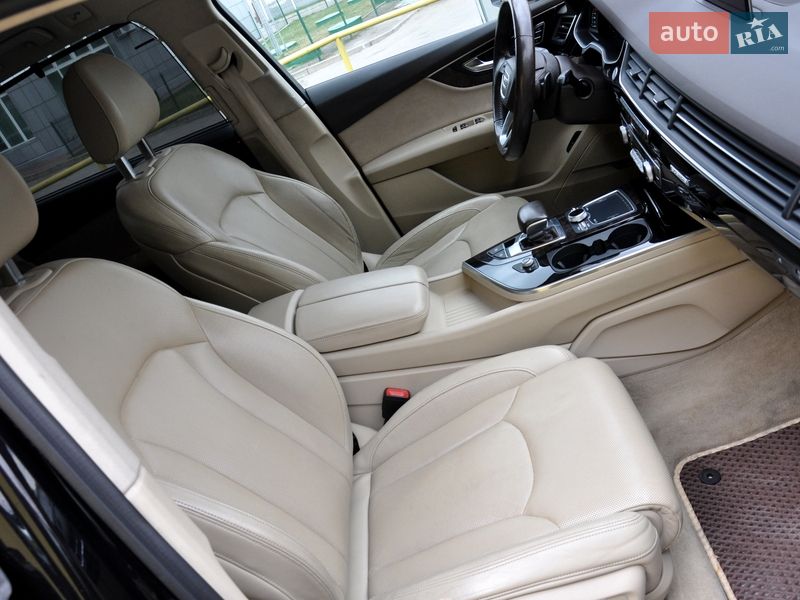 Позашляховик / Кросовер Audi Q7 2016 в Львові фото 45 Позашляховик / Кросовер Audi Q7 2016 в Львові