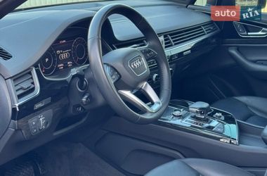 Позашляховик / Кросовер Audi Q7 2019 в Фастові