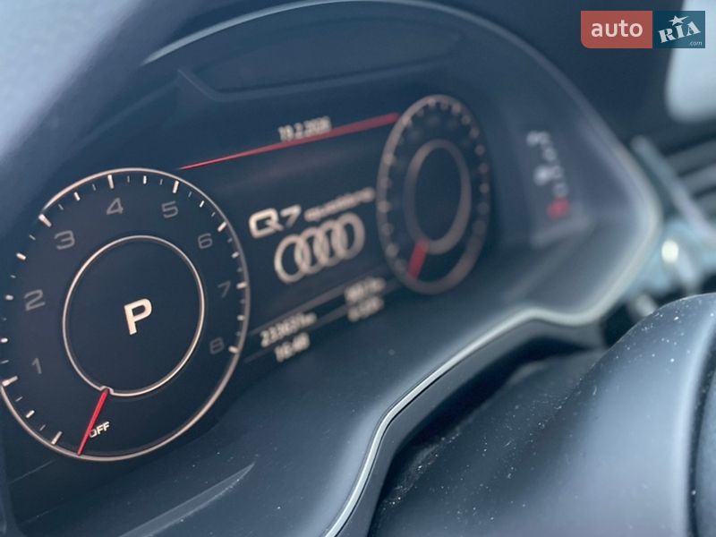 Позашляховик / Кросовер Audi Q7 2019 в Фастові