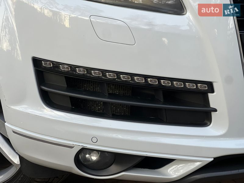 Позашляховик / Кросовер Audi Q7 2012 в Києві фото 8 Позашляховик / Кросовер Audi Q7 2012 в Києві