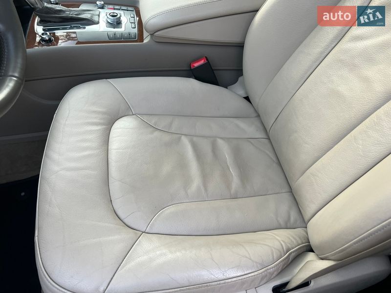 Позашляховик / Кросовер Audi Q7 2012 в Києві фото 61 Позашляховик / Кросовер Audi Q7 2012 в Києві