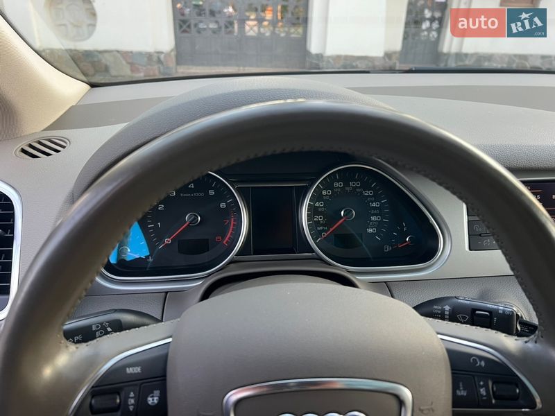 Позашляховик / Кросовер Audi Q7 2012 в Києві фото 67 Позашляховик / Кросовер Audi Q7 2012 в Києві
