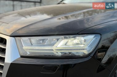 Внедорожник / Кроссовер Audi Q7 2015 в Ровно