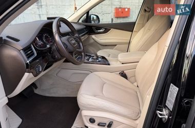 Внедорожник / Кроссовер Audi Q7 2015 в Ровно