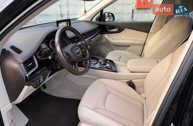 Внедорожник / Кроссовер Audi Q7 2015 в Ровно
