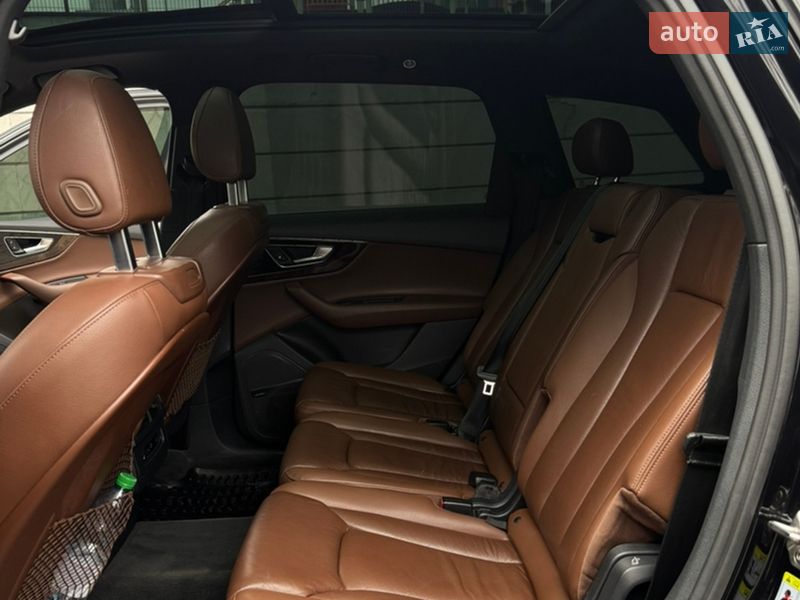Позашляховик / Кросовер Audi Q7 2016 в Києві фото 19 Позашляховик / Кросовер Audi Q7 2016 в Києві