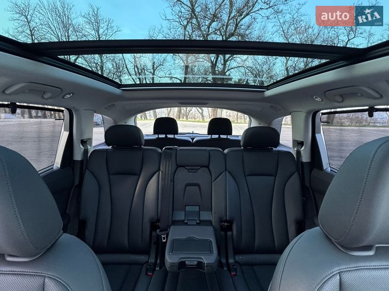 Внедорожник / Кроссовер Audi Q7 2022 в Одессе