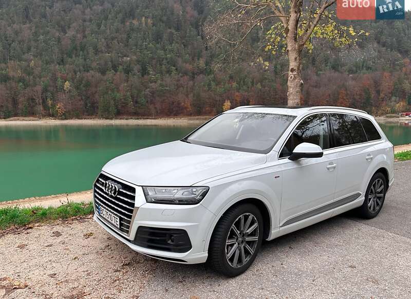 Audi Q7 2017