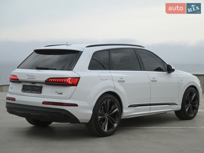Внедорожник / Кроссовер Audi Q7 2020 в Одессе