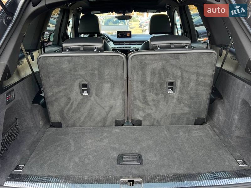 Внедорожник / Кроссовер Audi Q7 2019 в Полтаве