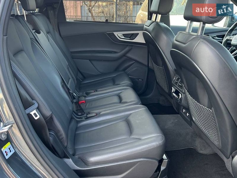 Внедорожник / Кроссовер Audi Q7 2019 в Полтаве