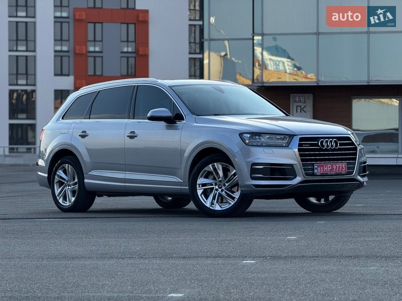 Позашляховик / Кросовер Audi Q7 2018 в Києві фото 2 Позашляховик / Кросовер Audi Q7 2018 в Києві