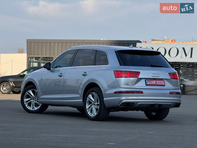 Позашляховик / Кросовер Audi Q7 2018 в Києві фото 12 Позашляховик / Кросовер Audi Q7 2018 в Києві
