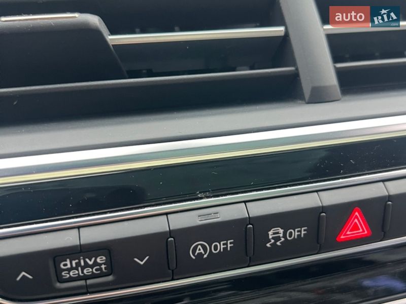 Внедорожник / Кроссовер Audi Q7 2016 в Хусте