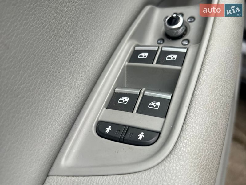 Внедорожник / Кроссовер Audi Q7 2016 в Хусте