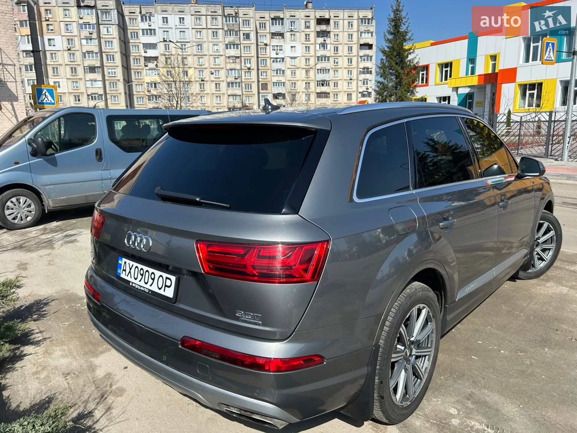 2017 Audi Q7 - мініатюра 8